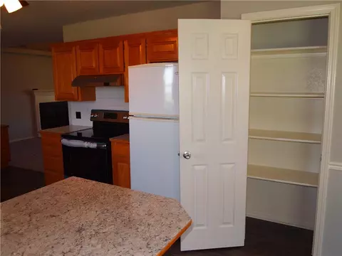 403 Thompson St, Centerton, AR 72719 photo 8