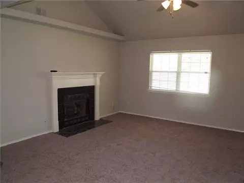403 Thompson St, Centerton, AR 72719 photo 11