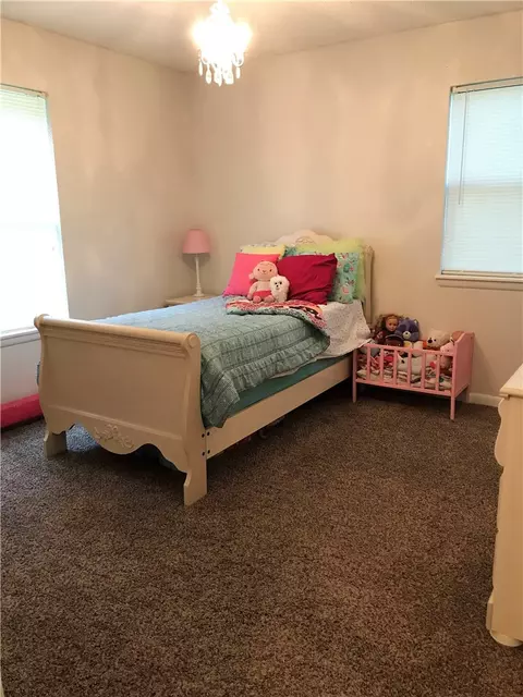 2203 Sycamore Pl, Springdale, AR 72762 photo 9