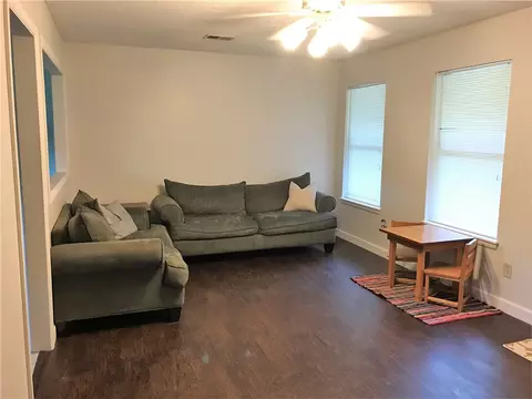 2203 Sycamore Pl, Springdale, AR 72762 photo 3