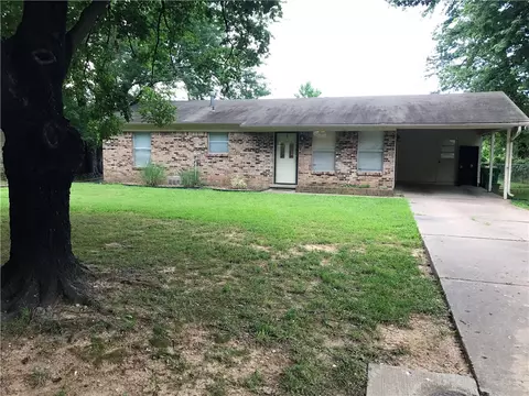 2203 Sycamore Pl, Springdale, AR 72762 photo 1