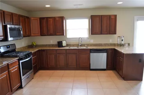 485 Joy Carol Loop, Springdale, AR 72764 photo 4