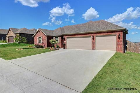 571 Lancaster Rd, Centerton, AR 72719 photo 2