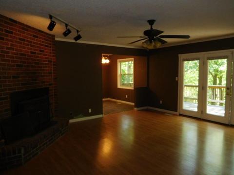 16 Rivercliff Rd, Rogers, AR 72756 photo 2