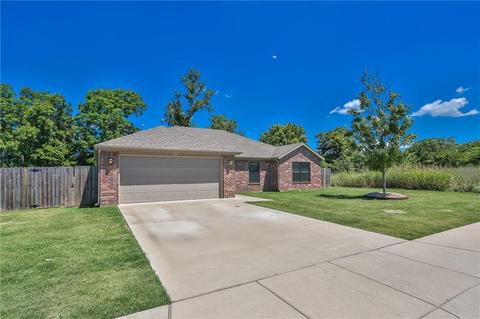 331 Aster St, Centerton, AR 72719 photo 2