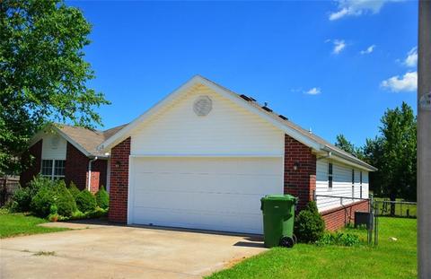 1218 Glendale Ln, Rogers, AR 72758 photo 2