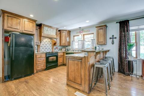 201 Old Wire Rd, Springdale, AR 72764 photo 8