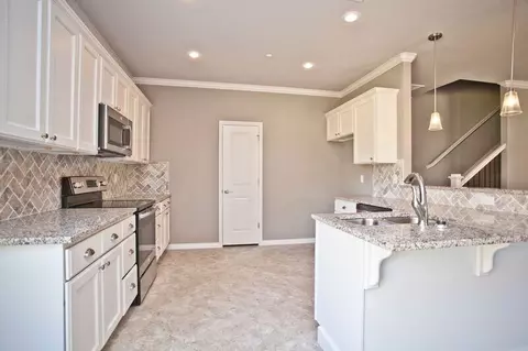 3858 Benjamin Ln, Springdale, AR 72764 photo 9