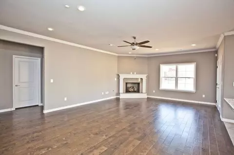 3858 Benjamin Ln, Springdale, AR 72764 photo 2