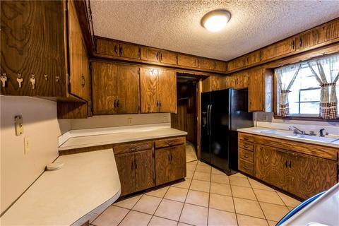 75 Mecca St, West Fork, AR 72774 photo 5