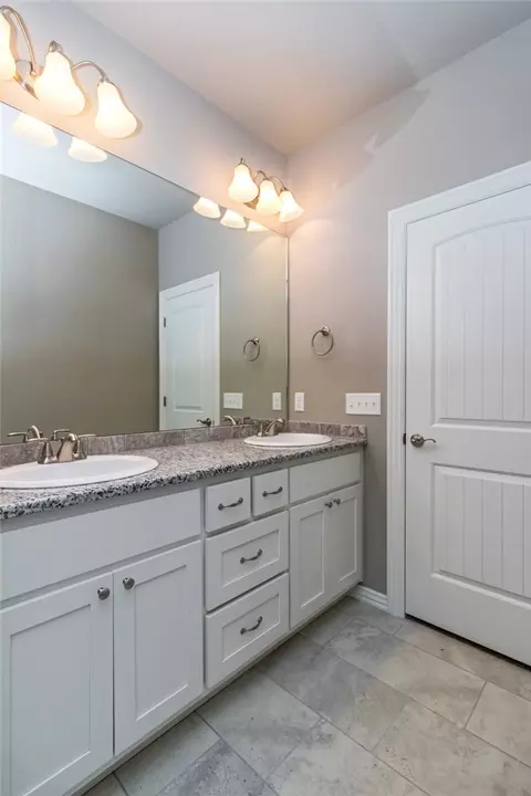 301 Cisterna Dr, Centerton, AR 72719 photo 13