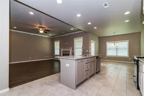 301 Cisterna Dr, Centerton, AR 72719 photo 9