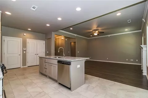 301 Cisterna Dr, Centerton, AR 72719 photo 7