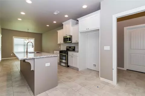 301 Cisterna Dr, Centerton, AR 72719 photo 8