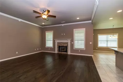 301 Cisterna Dr, Centerton, AR 72719 photo 3