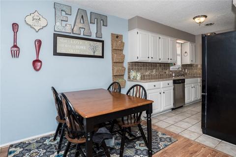 103 Wright Ave, Springdale, AR 72764 photo 5
