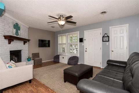 103 Wright Ave, Springdale, AR 72764 photo 3
