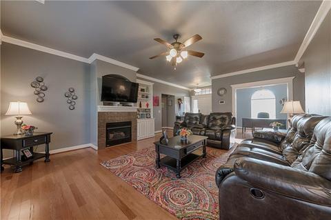 203 Dawn Dr, Centerton, AR 72719 photo 8