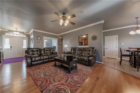 203 Dawn Dr, Centerton, AR 72719 photo 6