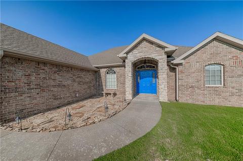 203 Dawn Dr, Centerton, AR 72719 photo 2