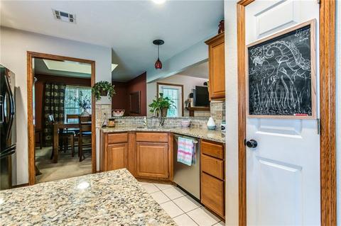 209 Blake Dr, Centerton, AR 72719 photo 10