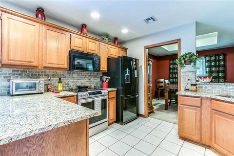 209 Blake Dr, Centerton, AR 72719 photo 9
