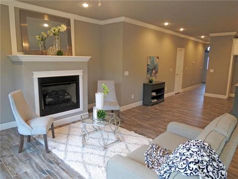 122 E Glendale Ln, Rogers, AR 72758 photo 4