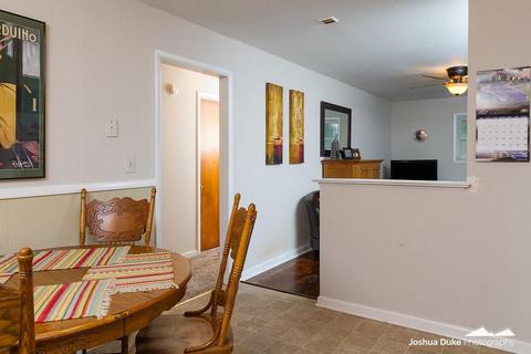 403 Michael St, Springdale, AR 72764 photo 9