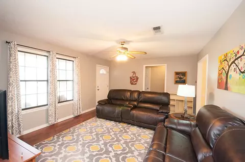 2525 Jayme Cir, Conway, AR 72032 photo 2