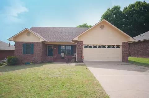 2525 Jayme Cir, Conway, AR 72032 photo 1