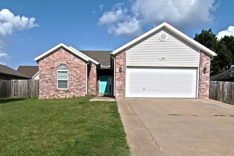 1266 Apache Trl, Springdale, AR 72764 photo 1