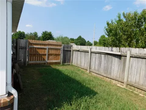729 Hackberry St, Springdale, AR 72762 photo 18
