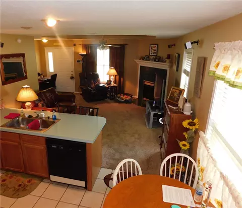 729 Hackberry St, Springdale, AR 72762 photo 8