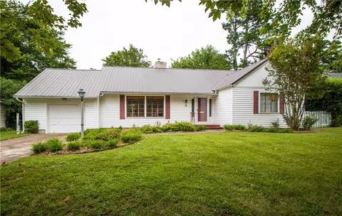 505 Maple Dr, Springdale, AR 72764 photo 1