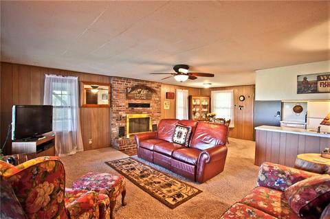 18833 Bluff Dr, Eagle Rock, MO 65641 photo 6