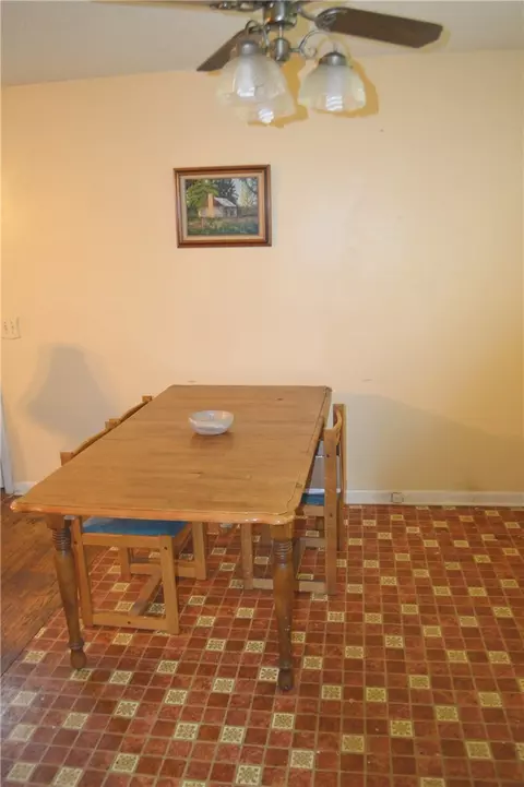 857 E Amis Rd, Rogers, AR 72756 photo 4