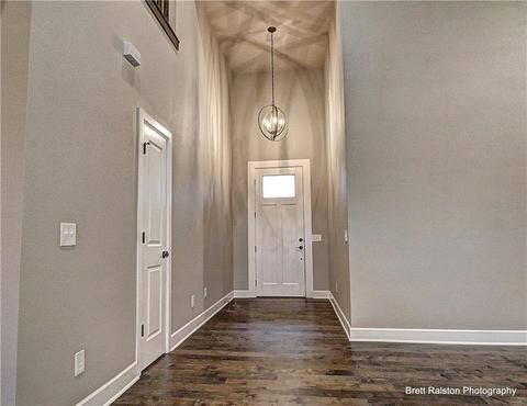1000 Silver Maple St, Centerton, AR 72719 photo 2