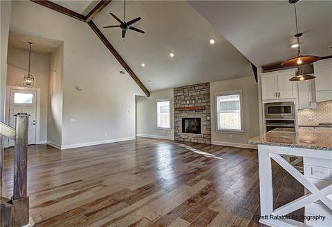 1040 Silver Maple St, Centerton, AR 72719 photo 5