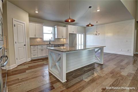 1040 Silver Maple St, Centerton, AR 72719 photo 11
