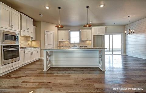 1040 Silver Maple St, Centerton, AR 72719 photo 7