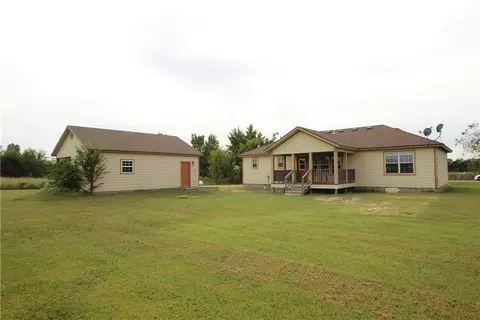 10494 S Stateline Rd, Summers, AR 72769 photo 9