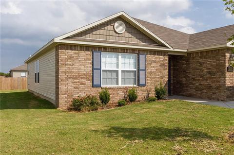 1550 Forest Dr, Centerton, AR 72719 photo 2