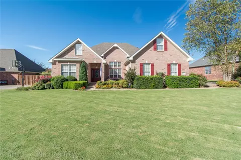 4846 Stonecrest Cir, Springdale, AR 72762 photo 1