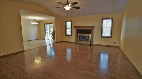 8520 Haven Dr, Rogers, AR 72756 photo 4
