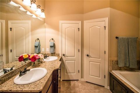 7361 Devonshire Ave, Springdale, AR 72762 photo 15