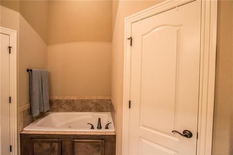7361 Devonshire Ave, Springdale, AR 72762 photo 16