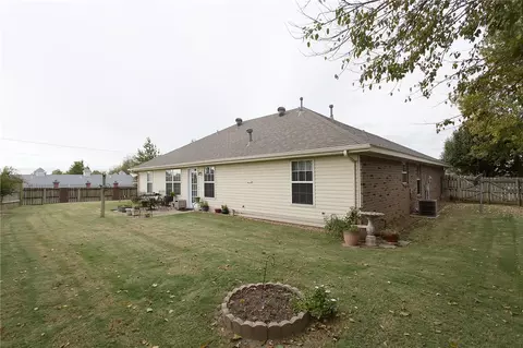 501 Prairie St, Lowell, AR 72745 photo 22