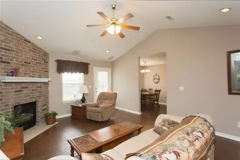 501 Prairie St, Lowell, AR 72745 photo 21
