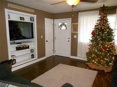 206 W Pinto St, Goodman, MO 64843 photo 2