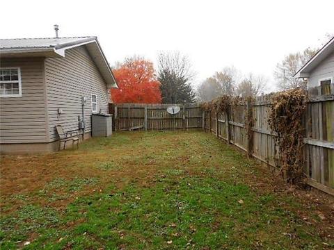 206 W Pinto St, Goodman, MO 64843 photo 18